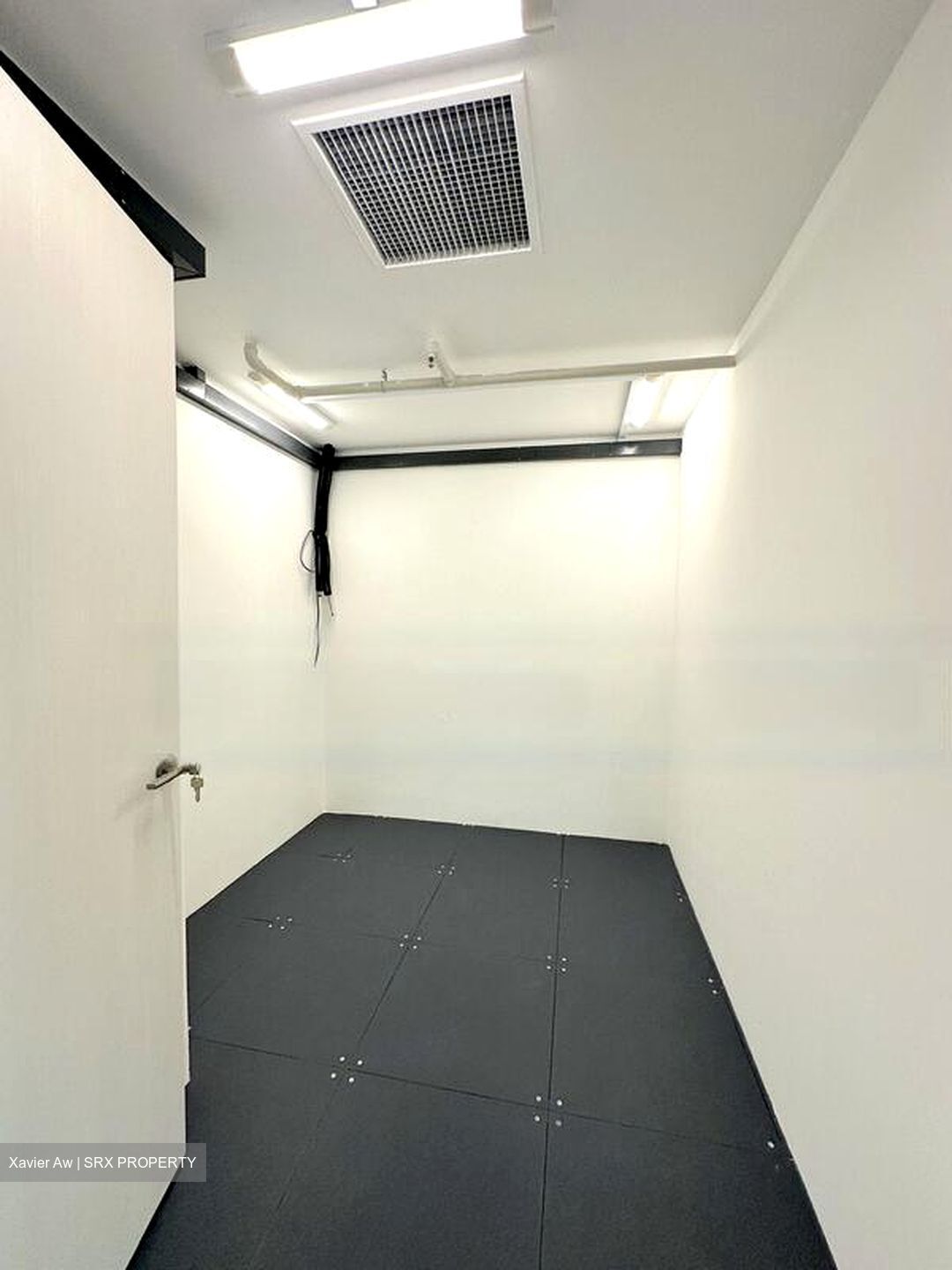 Hub Synergy Point (D2), Office #459119611